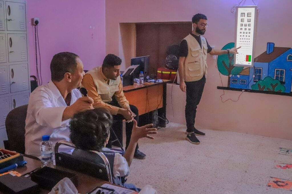 مؤسسة الأبصار الحضرميه تختتم العيادة الخيريه الرمضانيه المجانيه بمركز بن سويد الطبي التخصصي بالقطن مؤسسة الأبصار الحضرميه تختتم العيادة الخيريه الرمضانيه المجانيه بمركز بن سويد الطبي التخصصي بالقطن