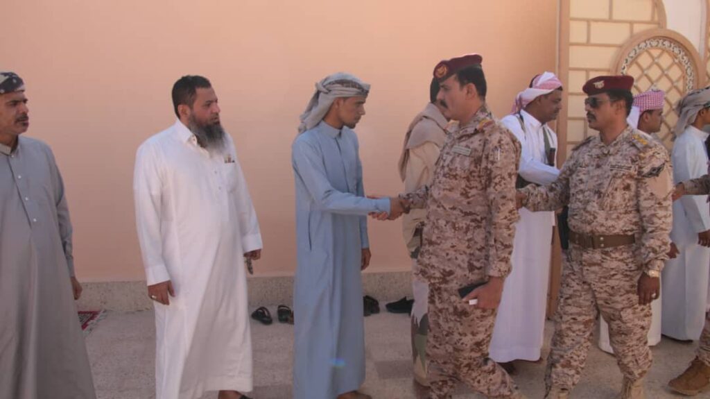 وكيل المحافظة يقدم واجب العزاء لمدير عام جهاز الامن القومي بوادي وصحراء حضرموت في وفاة والدته وكيل المحافظة يقدم واجب العزاء لمدير عام جهاز الامن القومي بوادي وصحراء حضرموت في وفاة والدته