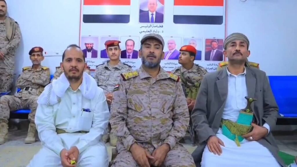 رئيس هيئة الأركان الفريق الركن صغير بن عزيز يكرّم 100 حافظ للقرآن بمأرب رئيس هيئة الأركان الفريق الركن صغير بن عزيز يكرّم 100 حافظ للقرآن بمأرب