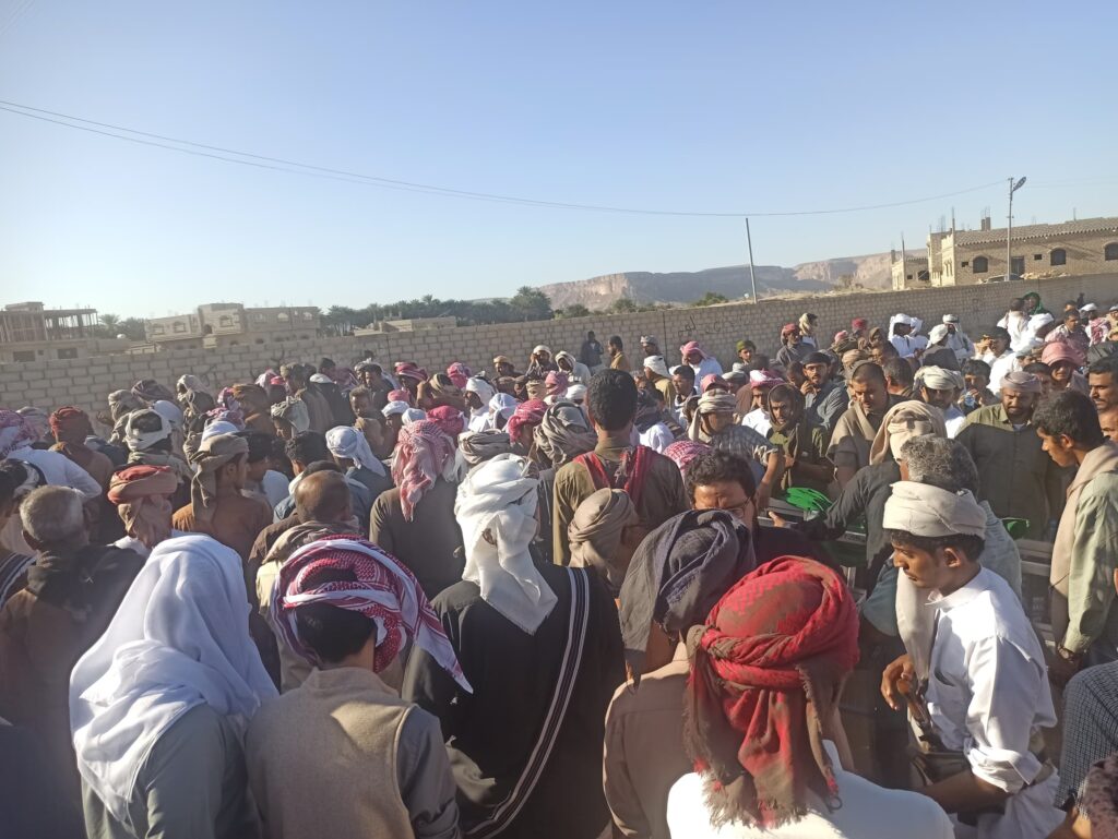 حضرموت … تشييع مدير إدارة التربية والتعليم السابق بمديرية رخية الأستاذ التربوي حسن احمد بلكسر بلحول حضرموت … تشييع مدير إدارة التربية والتعليم السابق بمديرية رخية الأستاذ التربوي حسن احمد بلكسر بلحول