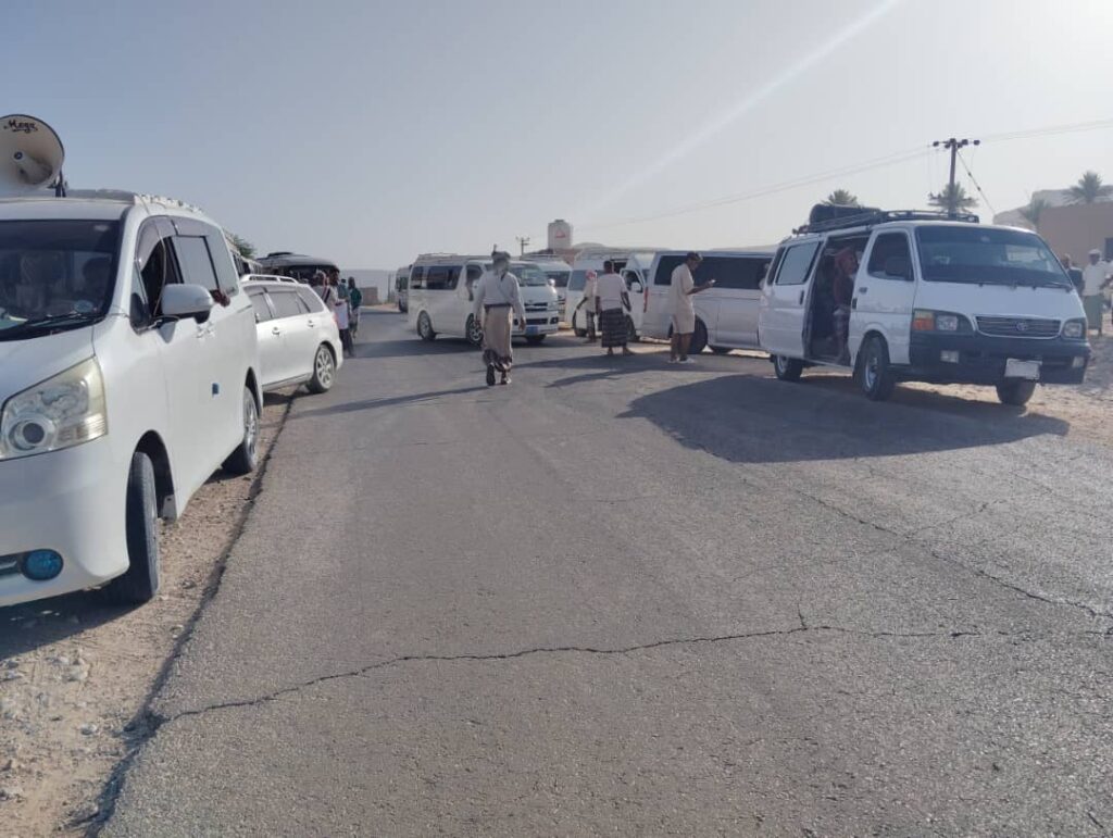 مديرية سيئون تنطلق بموكب جماهيري حاشد صوب مدينة المكلا للمشاركة في فعالية "حضرموت أولاً" مديرية سيئون تنطلق بموكب جماهيري حاشد صوب مدينة المكلا للمشاركة في فعالية "حضرموت أولاً"