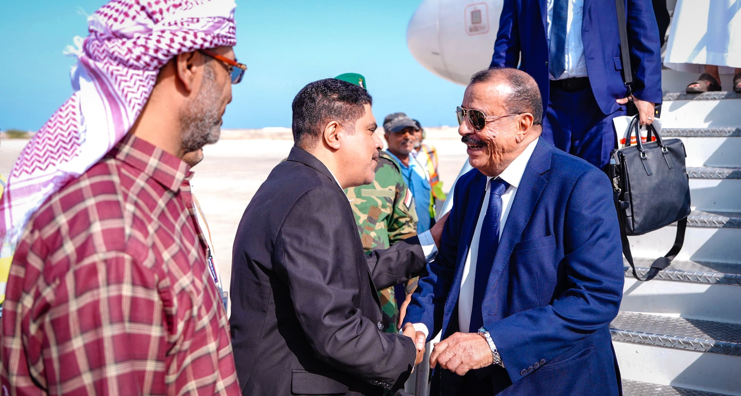 اللواء بن بريك يصل إلى المكلا اللواء بن بريك يصل إلى المكلا