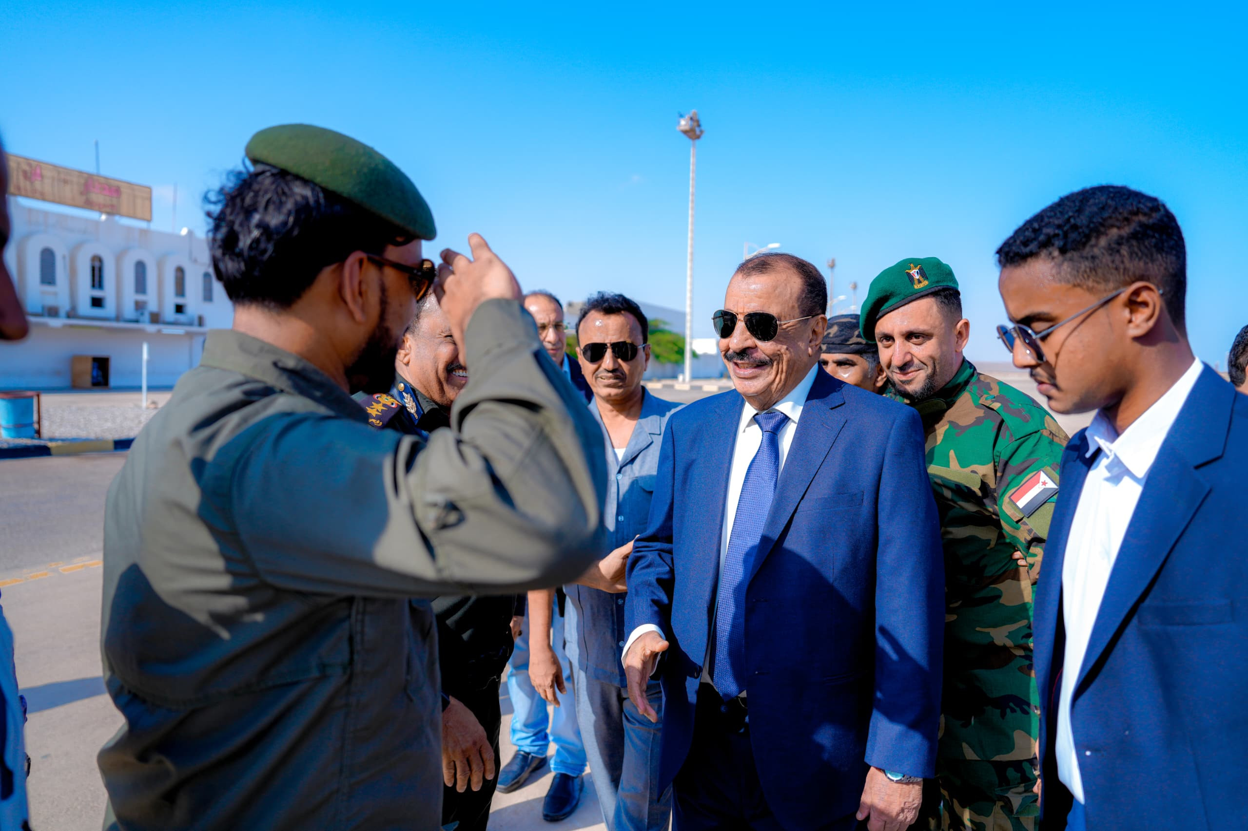 اللواء بن بريك يصل إلى المكلا اللواء بن بريك يصل إلى المكلا