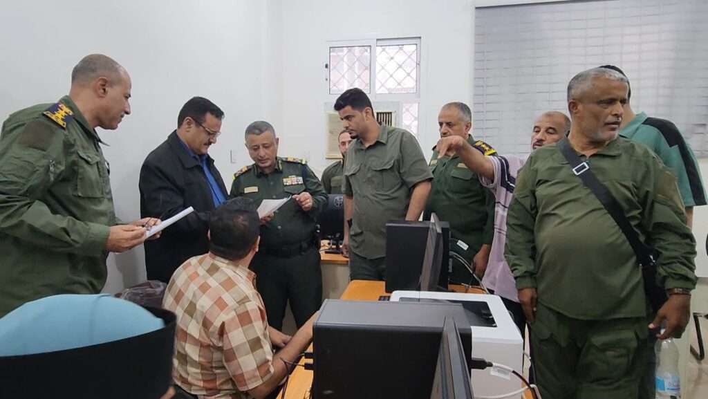 تدشين نظام السجل المدني الإلكتروني بمركز المنصورة في عدن تدشين نظام السجل المدني الإلكتروني بمركز المنصورة في عدن