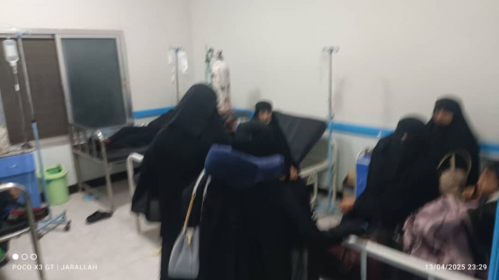 عاجل : 4 وفيات واكثر من 20 مصاب في حادث تصادم باصين لنقل المعتمرين بخط العبر "تفاصيل صور + فيديو" عاجل : 4 وفيات واكثر من 20 مصاب في حادث تصادم باصين لنقل المعتمرين بخط العبر "تفاصيل صور + فيديو"