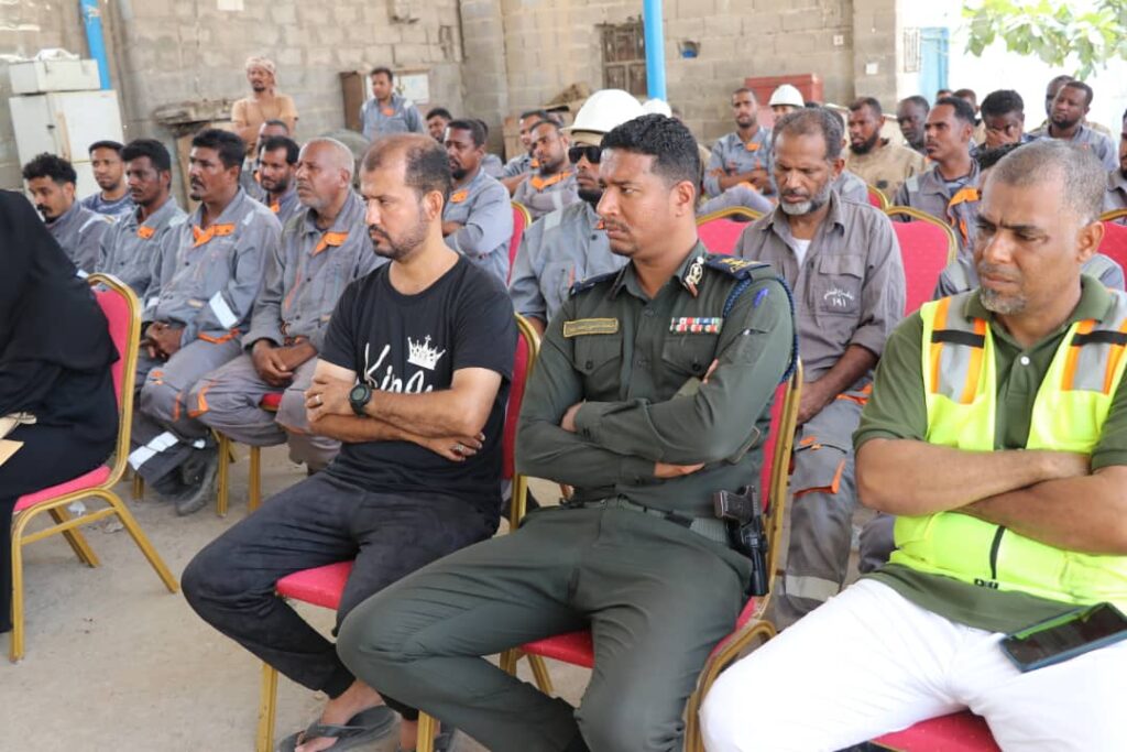 منتدى التنمية السياسية يختتم الدورة التدريبية العملية على آليات ومعدات الدفاع المدني لرجال الدفاع المدني منتدى التنمية السياسية يختتم الدورة التدريبية العملية على آليات ومعدات الدفاع المدني لرجال الدفاع المدني