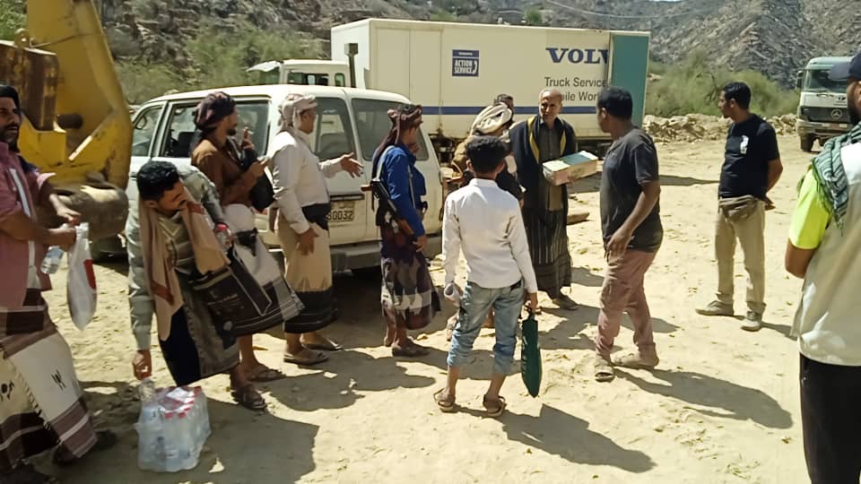 انتقالي سرار يافع يتفقد العمل بمشروع شق طريق باتيس رصُد معربان لبعوس انتقالي سرار يافع يتفقد العمل بمشروع شق طريق باتيس رصُد معربان لبعوس