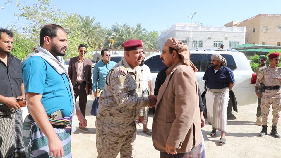 محافظ حضرموت يصل سيئون لتفقد مديريات الوادي والصحراء محافظ حضرموت يصل سيئون لتفقد مديريات الوادي والصحراء