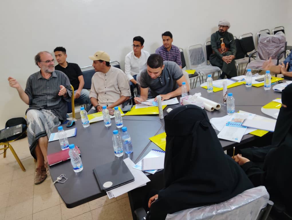 بتمويل من التحالف الدولي لحماية التراث"ألِف" .. تنفيذ اول ورشة عمل ضمن مشروع الحفاظ على العمارة في شبام بتمويل من التحالف الدولي لحماية التراث"ألِف" .. تنفيذ اول ورشة عمل ضمن مشروع الحفاظ على العمارة في شبام