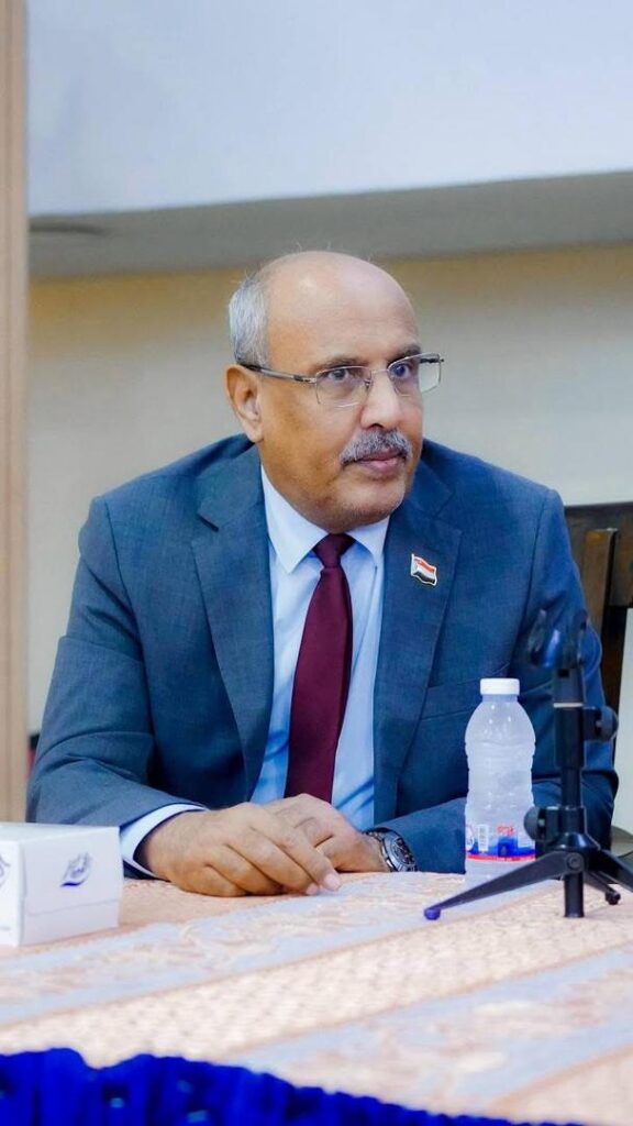 الكثيري يُشارك في اللقاء الموسَّع للمشائخ والشخصيات الاجتماعية في حضرموت الكثيري يُشارك في اللقاء الموسَّع للمشائخ والشخصيات الاجتماعية في حضرموت