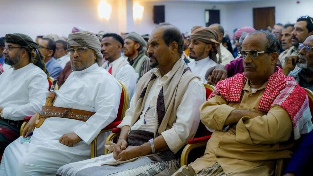 الكثيري يُشارك في اللقاء الموسَّع للمشائخ والشخصيات الاجتماعية في حضرموت الكثيري يُشارك في اللقاء الموسَّع للمشائخ والشخصيات الاجتماعية في حضرموت