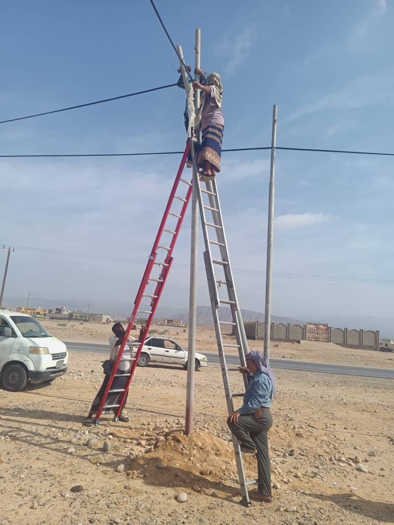 العساني يتفقد سير أعمال الصيانة في مراكز الاتصالات بمديرية الريدة الشرقية العساني يتفقد سير أعمال الصيانة في مراكز الاتصالات بمديرية الريدة الشرقية