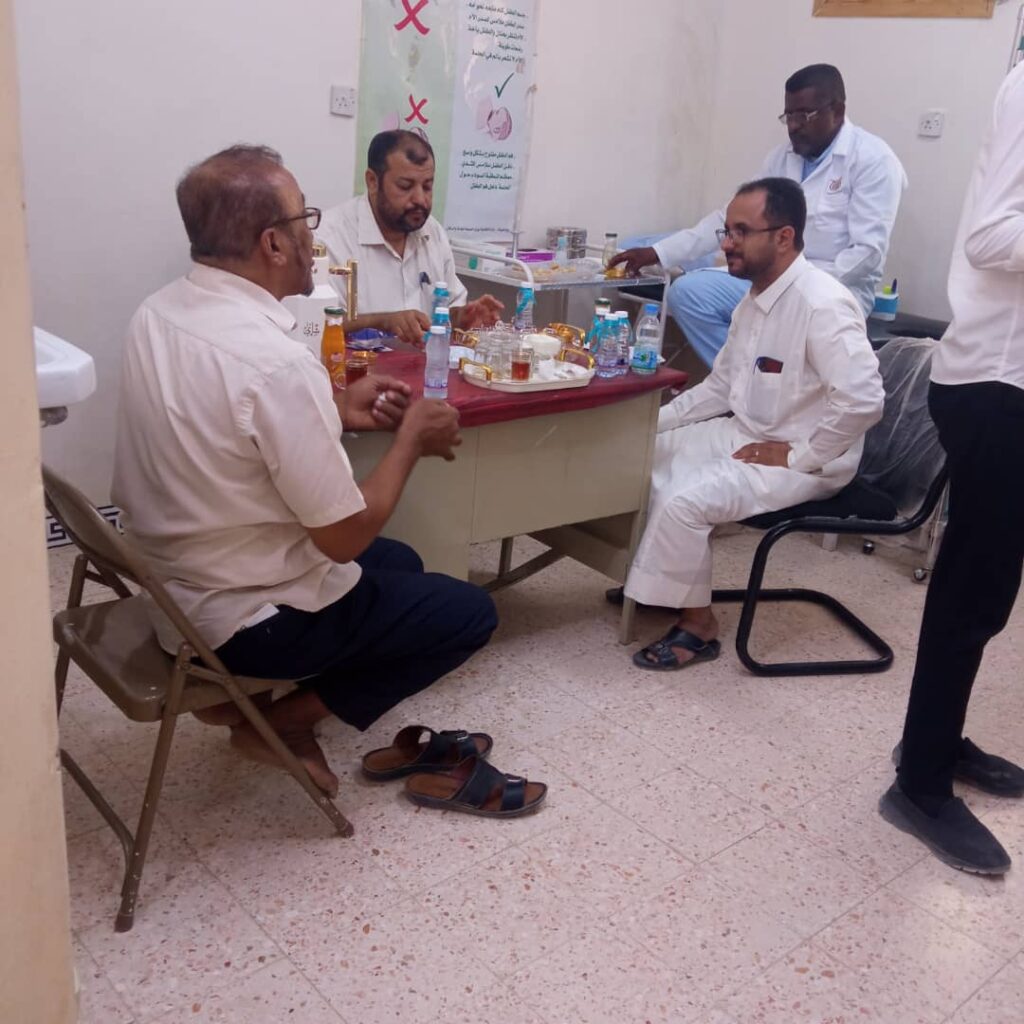 المركز الصحي بوادي منوب يحتفل بيوم التمريض العالمي بحضور مدير مكتب الصحة والسكان بمديرية القطن ومدير برنامج التطعيم بلقطن المركز الصحي بوادي منوب يحتفل بيوم التمريض العالمي بحضور مدير مكتب الصحة والسكان بمديرية القطن ومدير برنامج التطعيم بلقطن