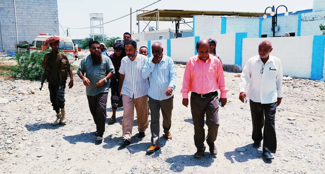 رئيس تنفيذية انتقالي أبين يتفقد مستوى الخدمات الطبية بالمستشفى الريفي في زنجبار رئيس تنفيذية انتقالي أبين يتفقد مستوى الخدمات الطبية بالمستشفى الريفي في زنجبار