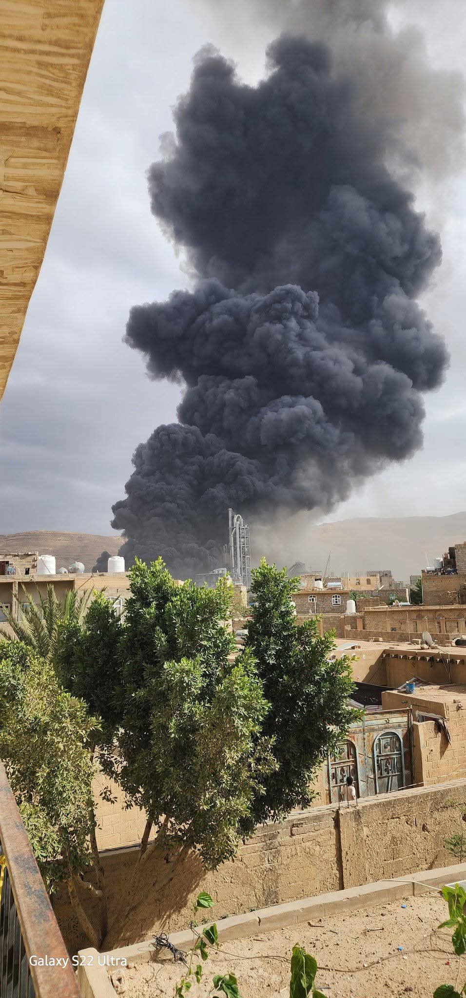 عاجل: إسرائيل تعلن تدمير مطار صنعاء بالكامل (تفاصيل الضربات الإسرائيلية) - عاجل: إسرائيل تعلن تدمير مطار صنعاء بالكامل (تفاصيل الضربات الإسرائيلية) -