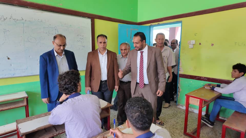 الوزير العكبري يدشن اختبارات شهادة الثانوية العامة للعام الدراسي ٢٠٢٥/٢٠٢٤م الوزير العكبري يدشن اختبارات شهادة الثانوية العامة للعام الدراسي ٢٠٢٥/٢٠٢٤م