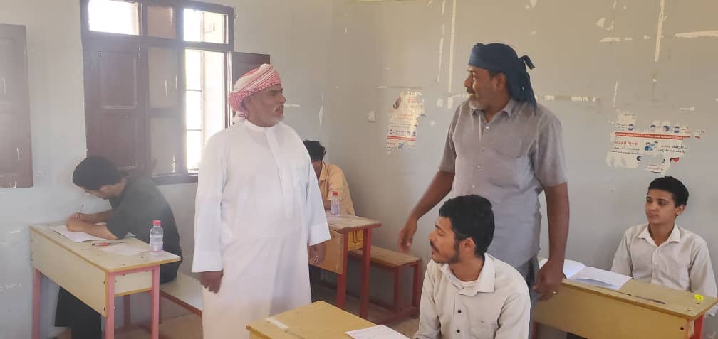 مدير عام مديرية رماه يدشن بدء إختبارات إنهاء مرحلة الثانوية بالمديرية مدير عام مديرية رماه يدشن بدء إختبارات إنهاء مرحلة الثانوية بالمديرية