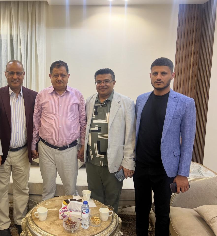 الهيئة السياسية للمقاومة الشعبية: بقاء اليمن رهينة الحوثيين يهدد أمن المنطقة .. وتؤكد على ضرورة الحسم العسكري الهيئة السياسية للمقاومة الشعبية: بقاء اليمن رهينة الحوثيين يهدد أمن المنطقة .. وتؤكد على ضرورة الحسم العسكري