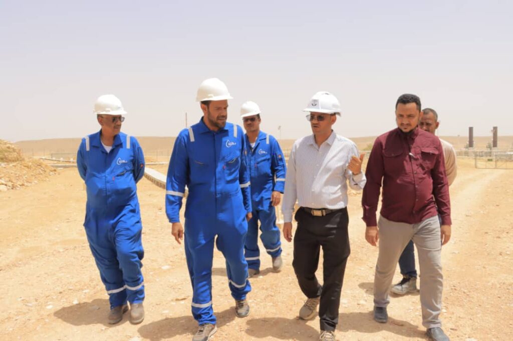 مدير عام كهرباء وادي حضرموت يزور محطة بترومسيلة الغازية ويشيد بنجاح تشغيل التوربين الثالث مدير عام كهرباء وادي حضرموت يزور محطة بترومسيلة الغازية ويشيد بنجاح تشغيل التوربين الثالث