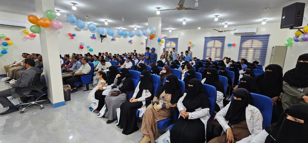 مستشفى كرى في مأرب يحتفل باليوم العالمي للتمريض تكريماً وتقديراً للكوادر الصحية مستشفى كرى في مأرب يحتفل باليوم العالمي للتمريض تكريماً وتقديراً للكوادر الصحية