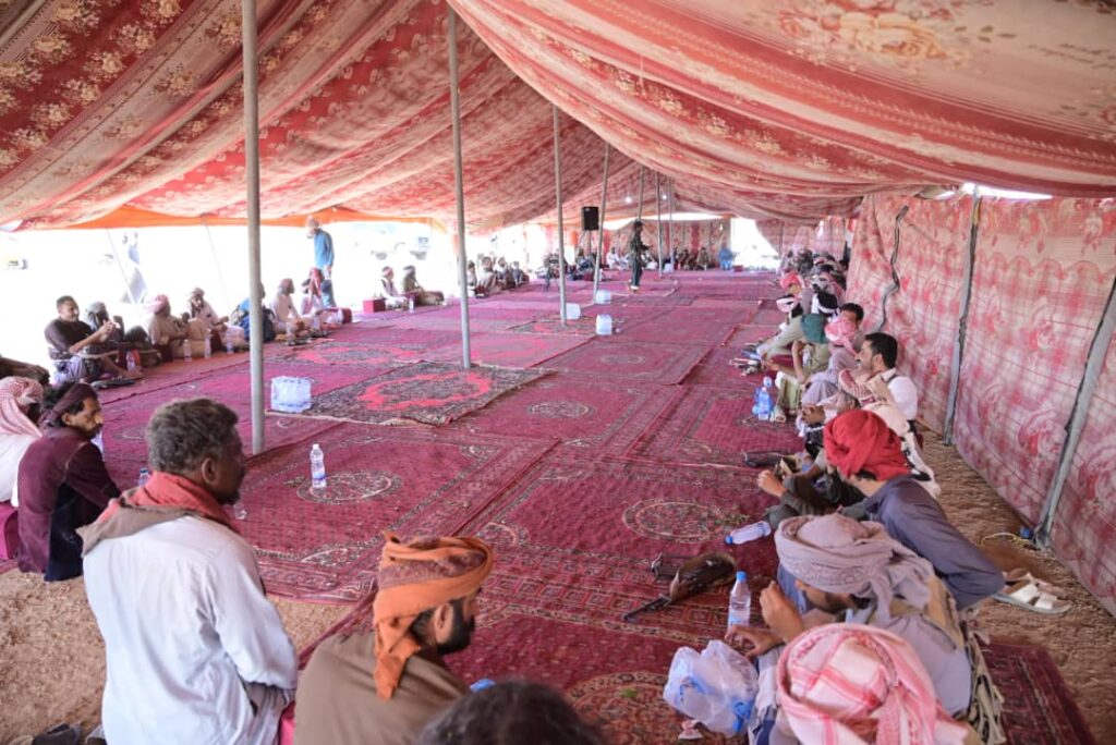 حضرموت: وفود قبائل الصيعر وآل مهدي وآل فاضل وآل برّبّاع تعلن دعمها تيار التغيير والتحرير حضرموت: وفود قبائل الصيعر وآل مهدي وآل فاضل وآل برّبّاع تعلن دعمها تيار التغيير والتحرير