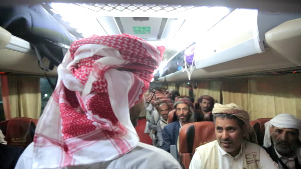 مدير عام ميناء الوديعة عامر سعيد الصيعري يواصل تفقده لسير آلية تفويج الحجاج ويطلع على الفرق العاملة في خدمات الحجاج - صور -. مدير عام ميناء الوديعة عامر سعيد الصيعري يواصل تفقده لسير آلية تفويج الحجاج ويطلع على الفرق العاملة في خدمات الحجاج - صور -.