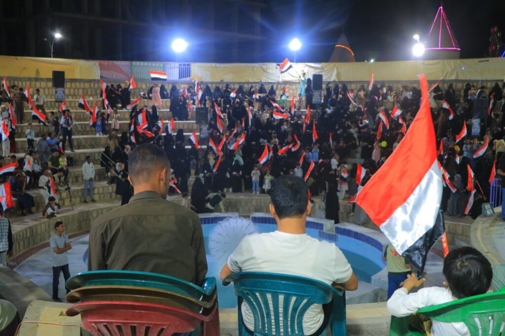 حفل خطابي جماهيري وفني بمأرب احتفاء بالعيد الـ 35 لإعادة تحقيق الوحدة اليمنية. حفل خطابي جماهيري وفني بمأرب احتفاء بالعيد الـ 35 لإعادة تحقيق الوحدة اليمنية.