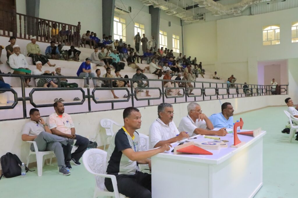 بعد خسارة طليعة لحج الثانية في المرحلة النهائية لدوري اندية الدرجة الثانية لكرة السلة تجمع سيئون .. عصر اليوم السبت تحديد المتأهل لمصاف اندية الدرجة الأولى لكرة السلة عندما يلتقي تضامن حضرموت ووحدة تريم بعد خسارة طليعة لحج الثانية في المرحلة النهائية لدوري اندية الدرجة الثانية لكرة السلة تجمع سيئون .. عصر اليوم السبت تحديد المتأهل لمصاف اندية الدرجة الأولى لكرة السلة عندما يلتقي تضامن حضرموت ووحدة تريم