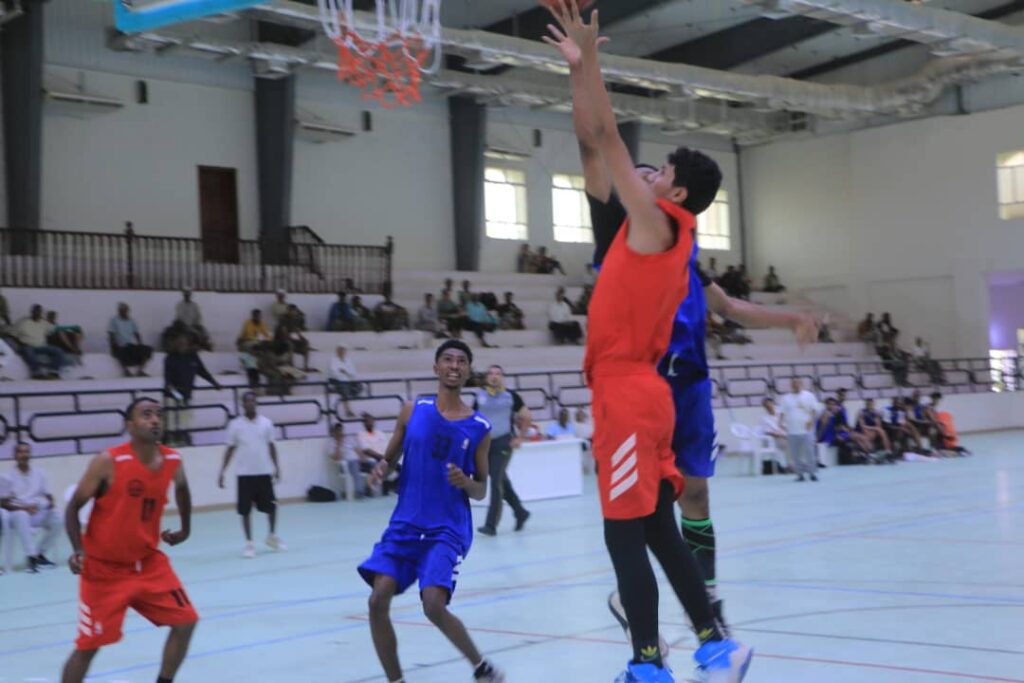 اليوم : قمة سلوية مرتقبة في حسم خطف بطاقة التأهل للدرجة الأولى ..أبناء الشرج مع أبناء تريم سيزحفون إلى سيئون لأجل العرس الكروي السلوي الختامي اليوم السبت : وحدة تريم وتضامن حضرموت مباراة لأجل للتأهل للدرجة الأولى لكرة السلة اليوم : قمة سلوية مرتقبة في حسم خطف بطاقة التأهل للدرجة الأولى ..أبناء الشرج مع أبناء تريم سيزحفون إلى سيئون لأجل العرس الكروي السلوي الختامي اليوم السبت : وحدة تريم وتضامن حضرموت مباراة لأجل للتأهل للدرجة الأولى لكرة السلة