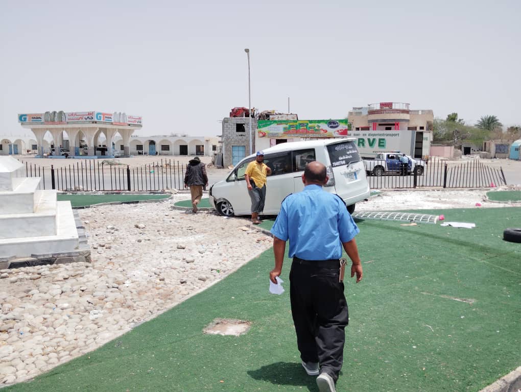 حادث مروري مروّع في جولة الريان - بسبب السرعة الزائدة "شاهد الصور" حادث مروري مروّع في جولة الريان - بسبب السرعة الزائدة "شاهد الصور"