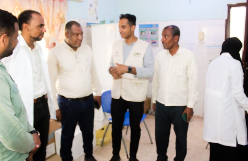 مدير الصحة في بروم ميفع يتفقد سير مشروع الرعاية الصحية المجتمعية بالمركز الصحي ببروم مدير الصحة في بروم ميفع يتفقد سير مشروع الرعاية الصحية المجتمعية بالمركز الصحي ببروم