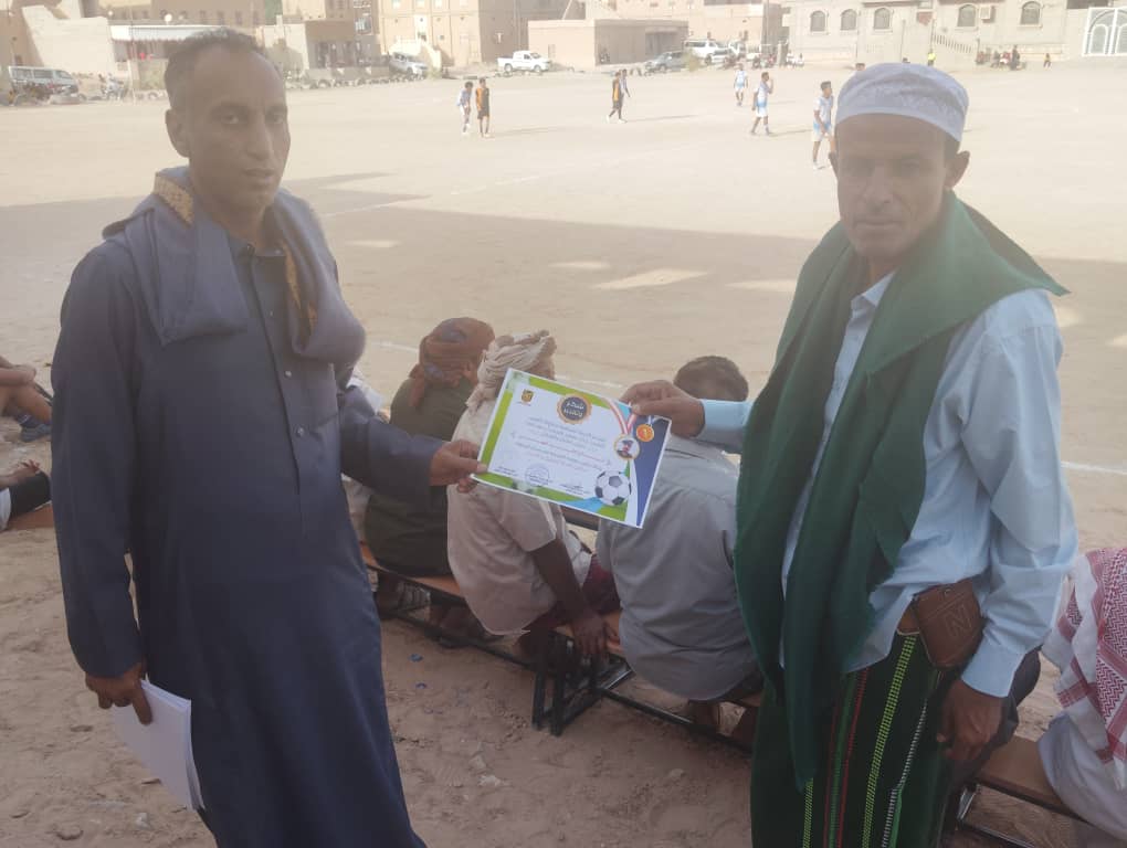 هلال غصيص يتوج بطلاً في ختام دوري الفقيد النقيب حداد سعيد باسباع بمدينة هينن هلال غصيص يتوج بطلاً في ختام دوري الفقيد النقيب حداد سعيد باسباع بمدينة هينن