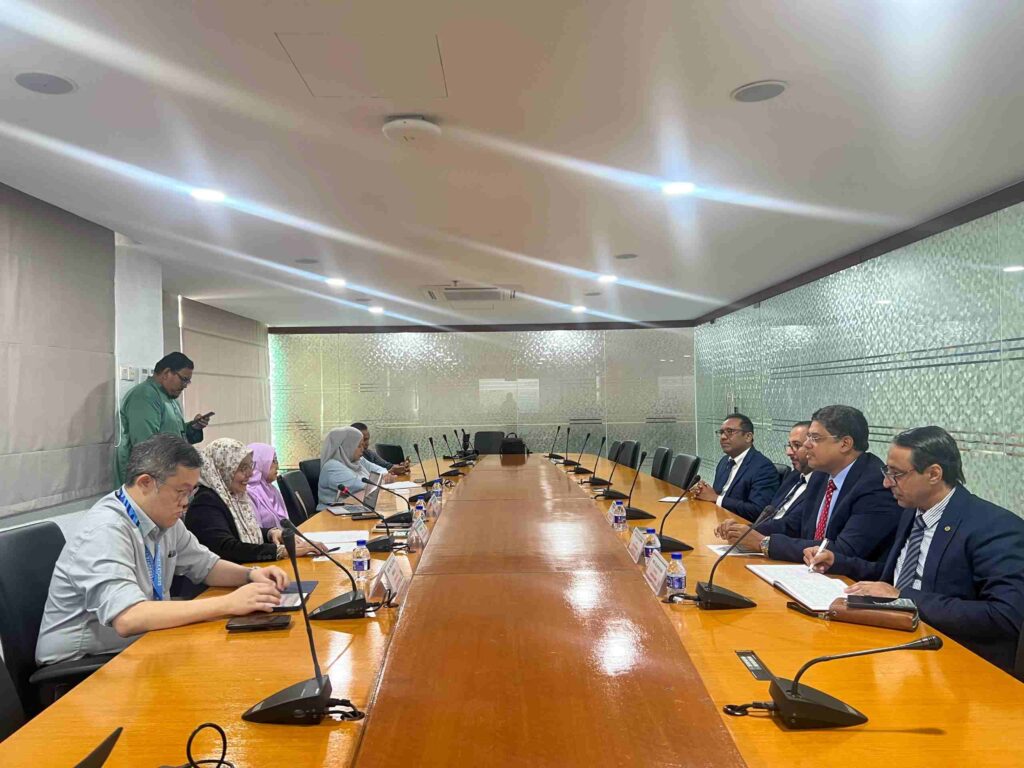 عمادة كليه الطب والعلوم الصحية بجامعة حضرموت تشارك في مؤتمر دولي للإتحاد العالمي للتعليم الطبي WFME عمادة كليه الطب والعلوم الصحية بجامعة حضرموت تشارك في مؤتمر دولي للإتحاد العالمي للتعليم الطبي WFME