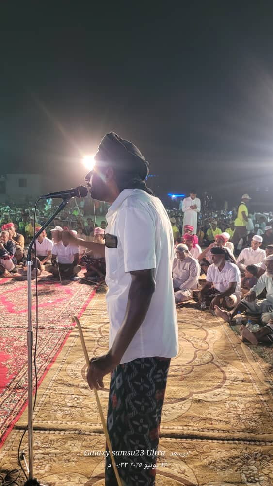 حين تُزفّ الفرحة جماعيًا.. ثبي تحتفل بـ116عريسًا وعروسه في ليلة فرائيحية بهيجة شاهد الصور حين تُزفّ الفرحة جماعيًا.. ثبي تحتفل بـ116عريسًا وعروسه في ليلة فرائيحية بهيجة شاهد الصور