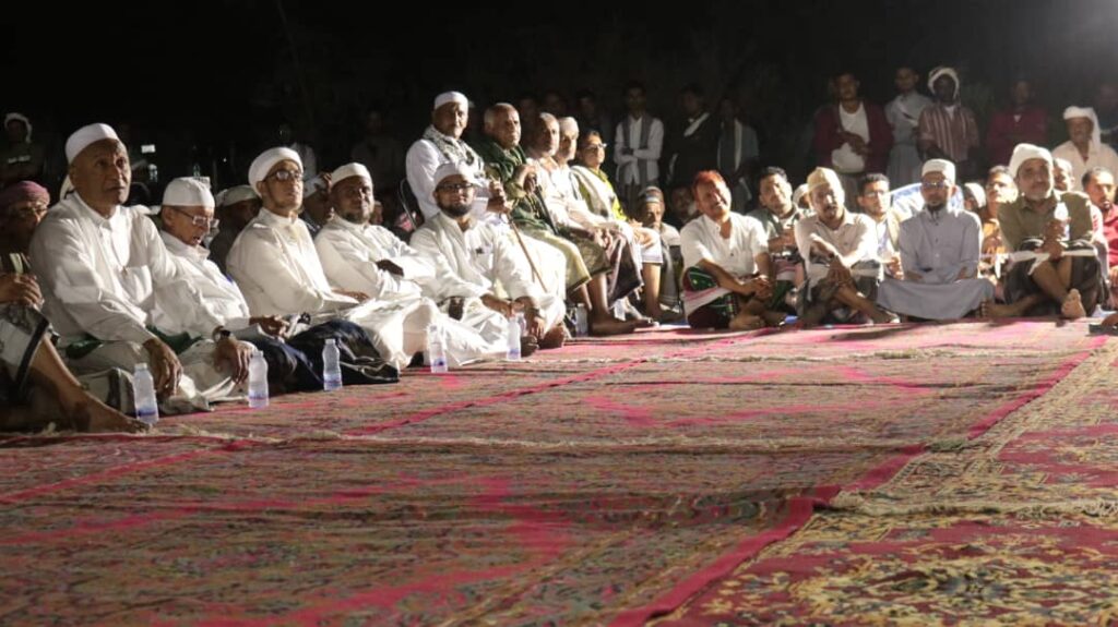 بحضور وكيل المحافظة الجيلاني .. منتدى شباب الصفوة بعدن يقيم الاحتفال السنوي ليوم المسجد لمساجد دوعن بمنطقة حصن باصم بحضور وكيل المحافظة الجيلاني .. منتدى شباب الصفوة بعدن يقيم الاحتفال السنوي ليوم المسجد لمساجد دوعن بمنطقة حصن باصم