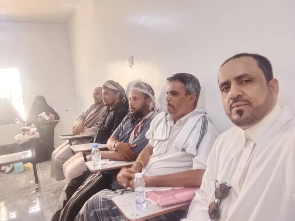 اللجنة العامة ( أنا المعلم ) بوادي وصحراء حضرموت تقر عدد من الخطوات التصعيدية اللجنة العامة ( أنا المعلم ) بوادي وصحراء حضرموت تقر عدد من الخطوات التصعيدية