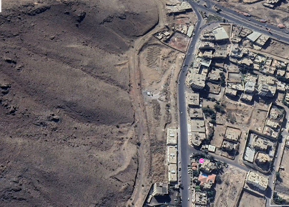 "منطقة أمنية مغلقة للحوثيين".. ما الذي استهدفته الغارات الأمريكية الإسرائيلية على منطقة السبعين جنوب صنعاء؟ "منطقة أمنية مغلقة للحوثيين".. ما الذي استهدفته الغارات الأمريكية الإسرائيلية على منطقة السبعين جنوب صنعاء؟