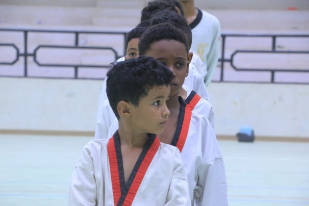 شاهد بالصور … أستعراض شبابي ورياضي بمناسبة اليوم العالمي الأولمبي بمدينة سيئون شاهد بالصور … أستعراض شبابي ورياضي بمناسبة اليوم العالمي الأولمبي بمدينة سيئون