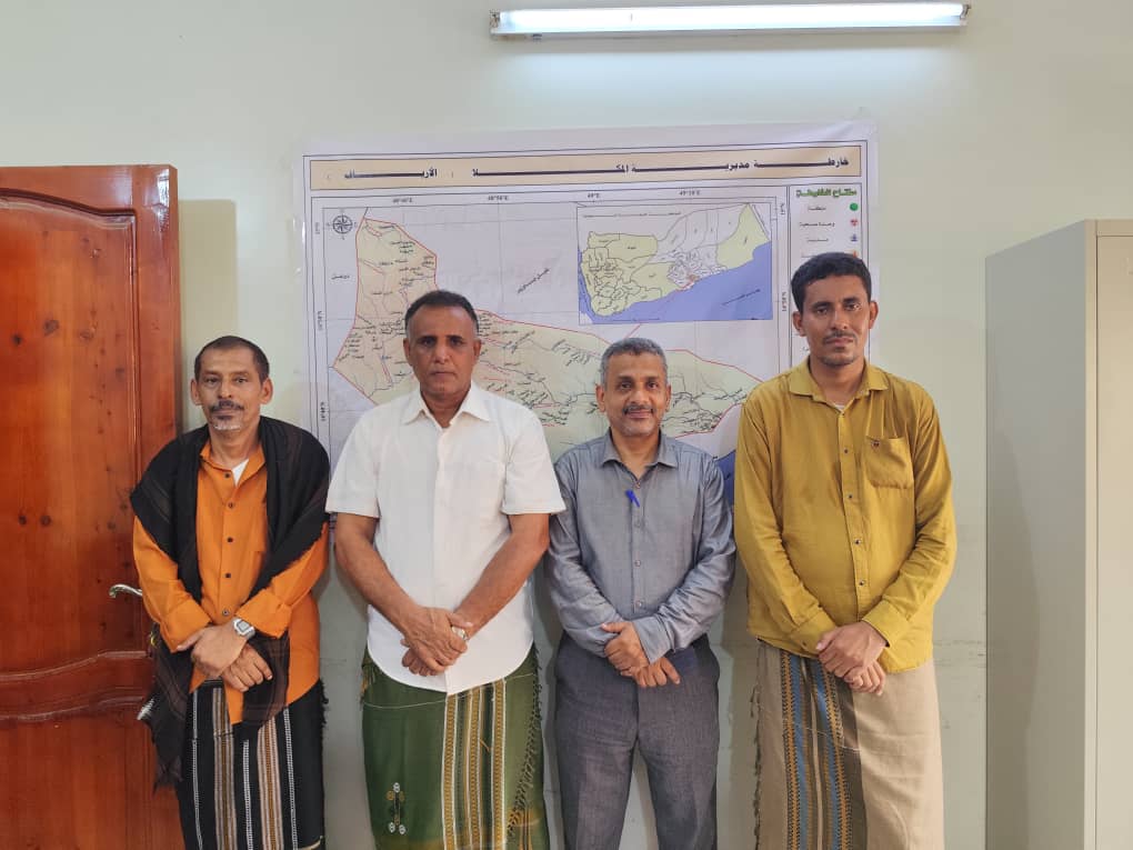 إشهار أول خارطة إدارية حديثة بمديرية المكلا (الأرياف) إشهار أول خارطة إدارية حديثة بمديرية المكلا (الأرياف)