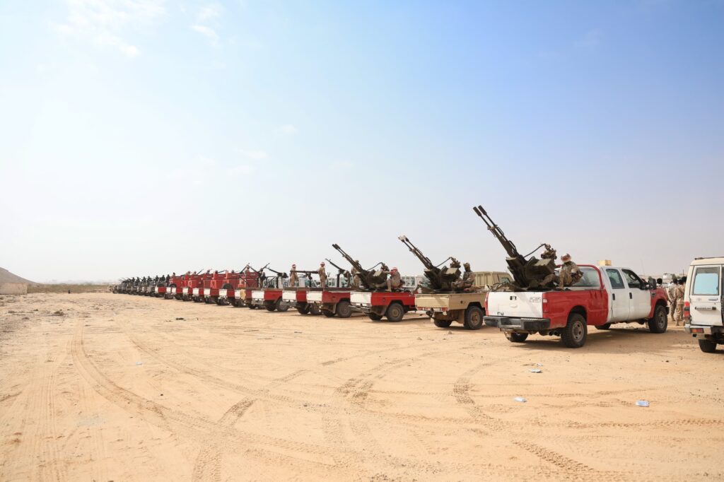 مؤكداً دعم المنطقة العسكرية الثانية الكامل لمحور الغيضة العسكري:قائد المنطقة العسكرية الثانية يتفقد معسكر قيادة محور الغيضة وفرع الشرطة العسكرية والمدرسة القتالية بالغيضة مؤكداً دعم المنطقة العسكرية الثانية الكامل لمحور الغيضة العسكري:قائد المنطقة العسكرية الثانية يتفقد معسكر قيادة محور الغيضة وفرع الشرطة العسكرية والمدرسة القتالية بالغيضة