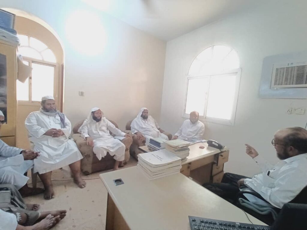 "غراس" تنظم برنامجًا علميًا نوعيًا يجوب وادي حضرموت بالشراكة مع مؤسسات علمية وتربوية "غراس" تنظم برنامجًا علميًا نوعيًا يجوب وادي حضرموت بالشراكة مع مؤسسات علمية وتربوية