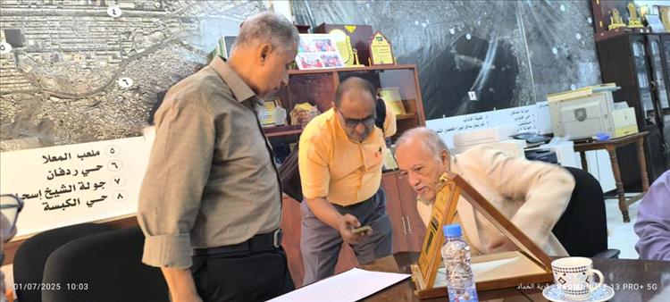 اخبار وتقارير - نقابة الصحفيين الجنوبيين تكرم المهندس مدير عام صندوق النظافة اخبار وتقارير - نقابة الصحفيين الجنوبيين تكرم المهندس مدير عام صندوق النظافة