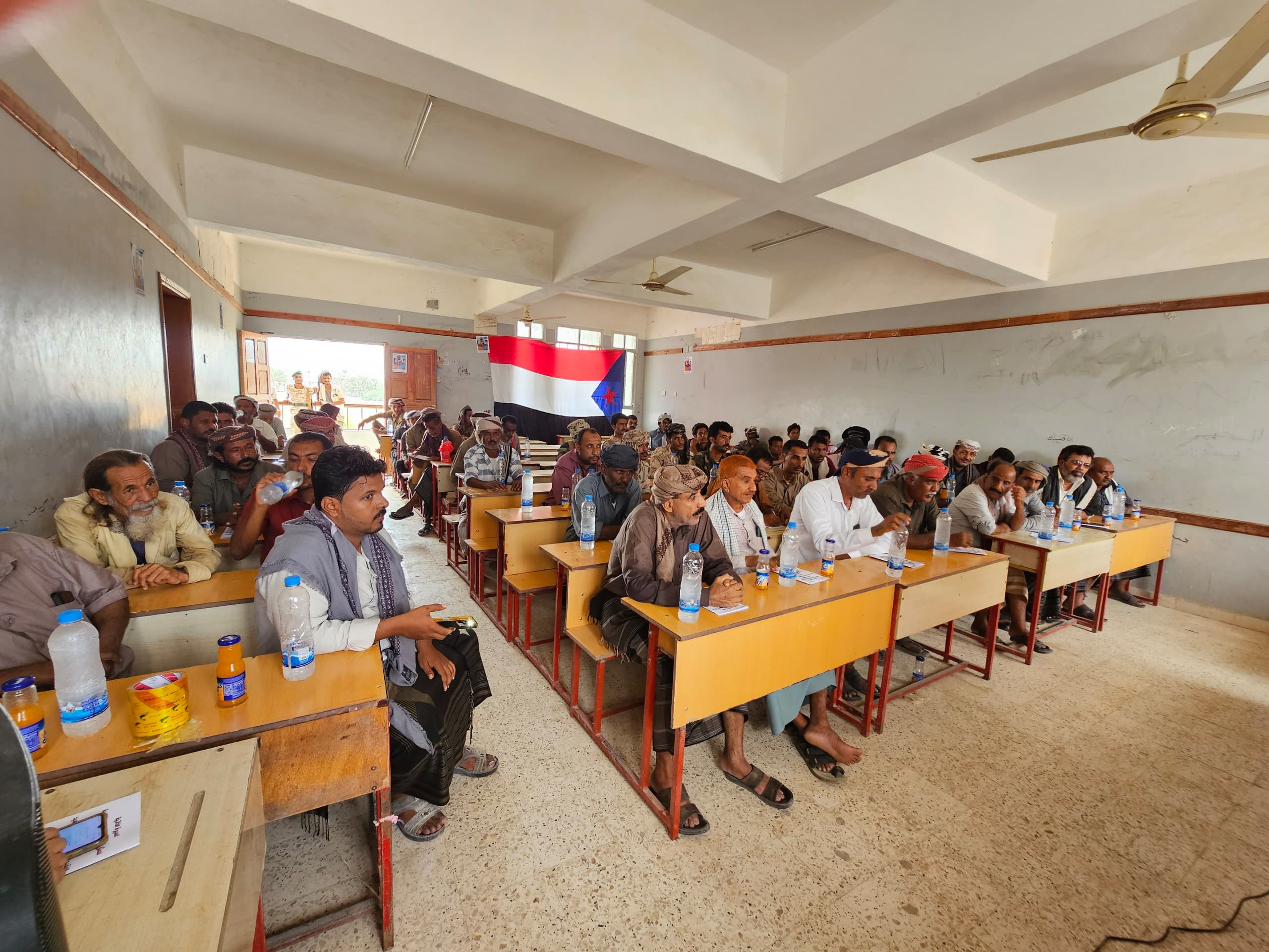 انتقالي رضوم يحيي حفلاً تأبيناً للفقيد سالم عوض قسيبة انتقالي رضوم يحيي حفلاً تأبيناً للفقيد سالم عوض قسيبة