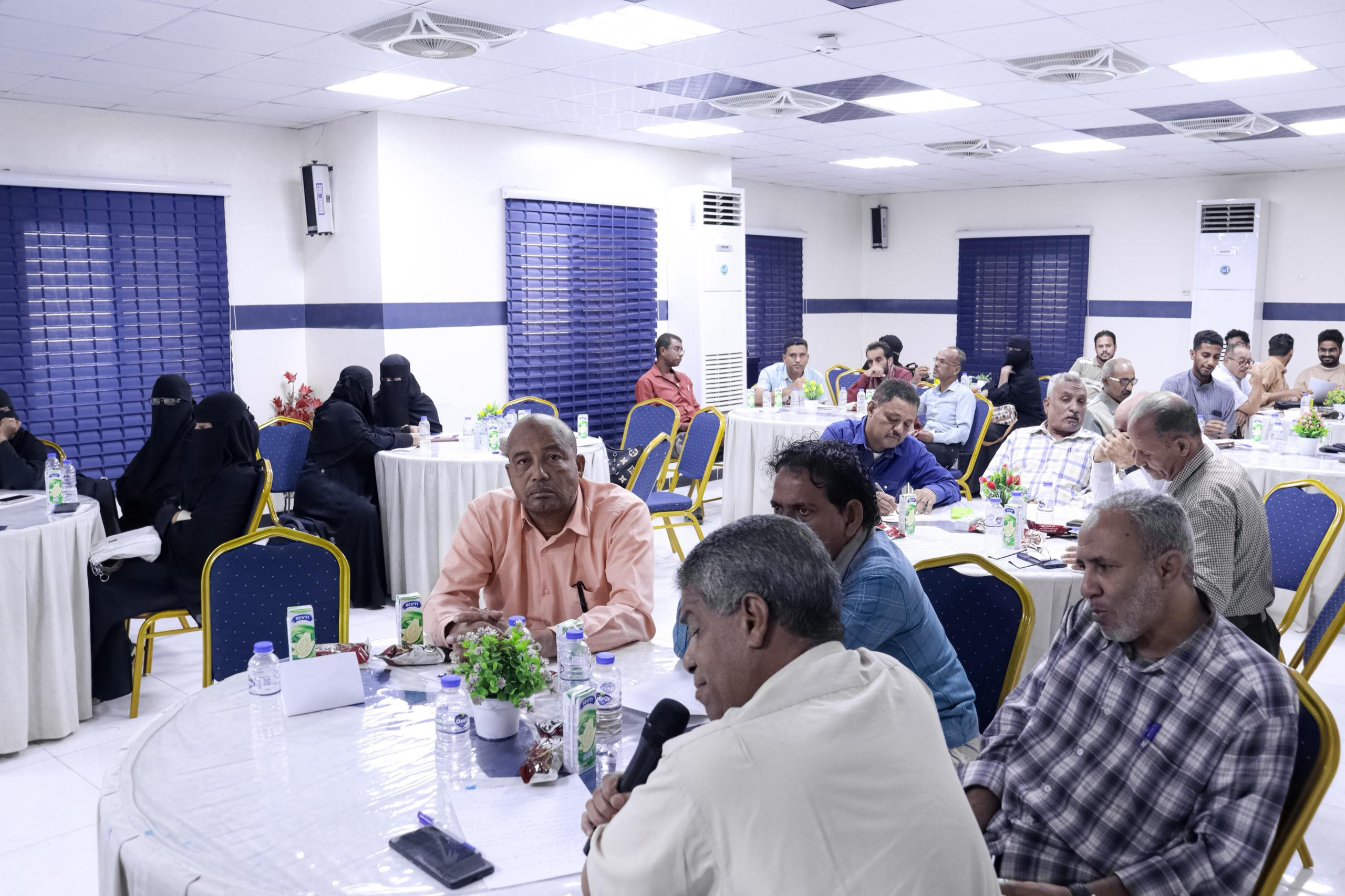 منسقية الانتقالي بجامعة حضرموت تنظّم حلقة نقاشية حول واقع التعليم العام منسقية الانتقالي بجامعة حضرموت تنظّم حلقة نقاشية حول واقع التعليم العام