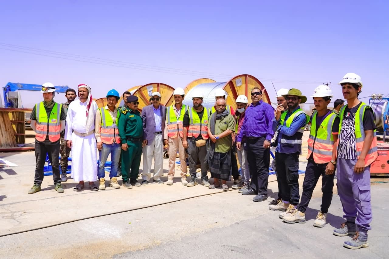 أمين عام شبوة يشيد بالمستوى المتقدم لمشروع الطاقة الشمسية وقرب بدء التشغيل التجريبي - أمين عام شبوة يشيد بالمستوى المتقدم لمشروع الطاقة الشمسية وقرب بدء التشغيل التجريبي -