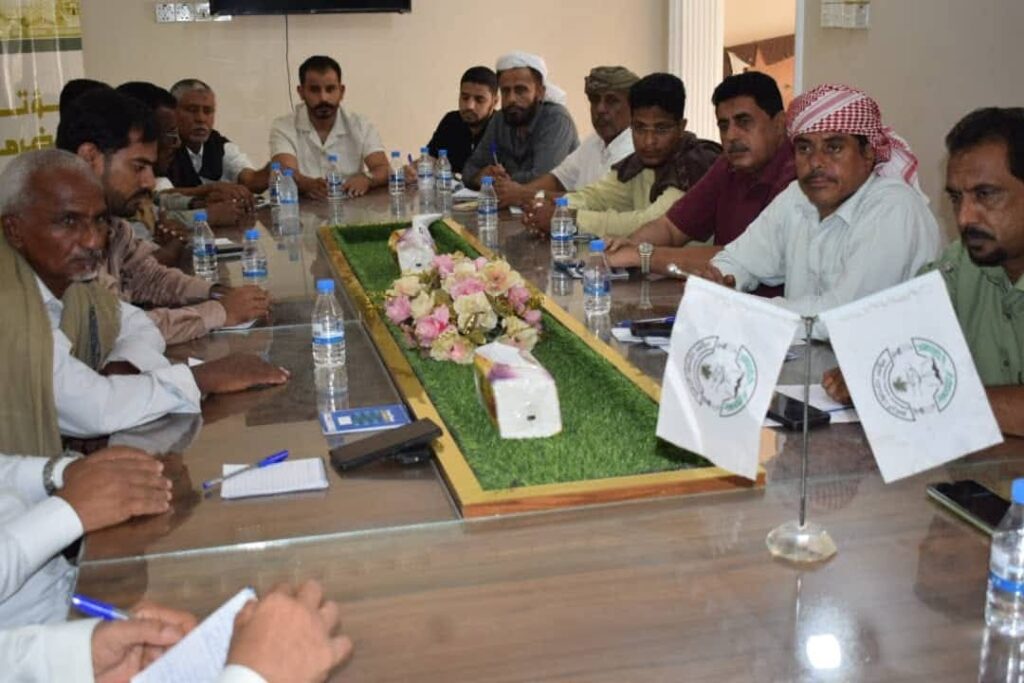 الأمين العام لمؤتمر حضرموت الجامع يترأس اجتماعًا تنظيميًا لرؤساء مكاتب الهيئات التنفيذية بالساحل والهضبة الأمين العام لمؤتمر حضرموت الجامع يترأس اجتماعًا تنظيميًا لرؤساء مكاتب الهيئات التنفيذية بالساحل والهضبة