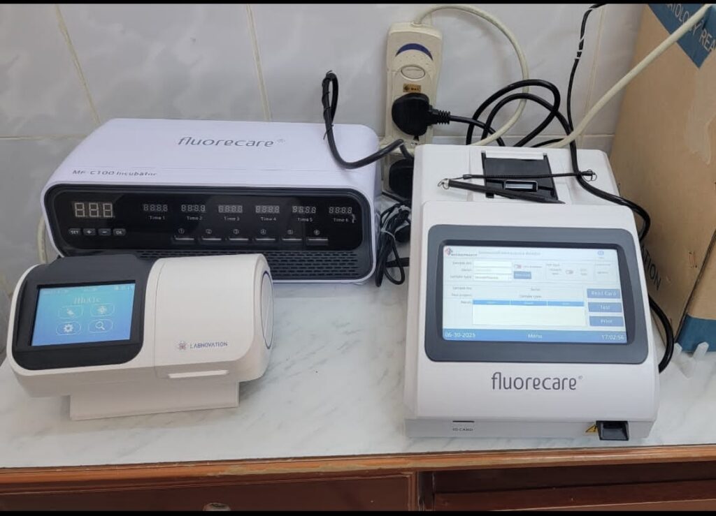 اللجنة الشبابية تُكرّس عام الصحة بمبادرة نوعية بـ تسليم أجهزة حديثة للمركز الصحي بالعقاد بعد تطوير الفكرة عن ما كان مقرر في بداية المبادرة اللجنة الشبابية تُكرّس عام الصحة بمبادرة نوعية بـ تسليم أجهزة حديثة للمركز الصحي بالعقاد بعد تطوير الفكرة عن ما كان مقرر في بداية المبادرة