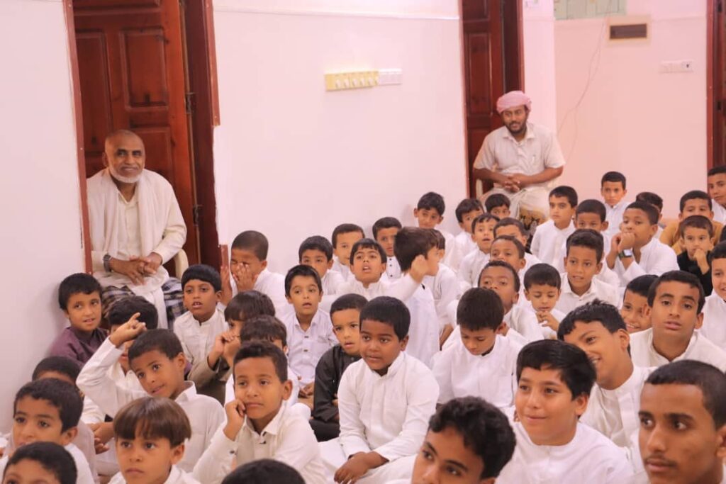 قطاع التعليم بمؤسسة اقرأ يقيم دورة التفوق الدراسي ويُكرم 18 طالباً في حفل اختتام البرنامج الصيفي الثاني لطلاب التعليم الأساسي بتاربة قطاع التعليم بمؤسسة اقرأ يقيم دورة التفوق الدراسي ويُكرم 18 طالباً في حفل اختتام البرنامج الصيفي الثاني لطلاب التعليم الأساسي بتاربة