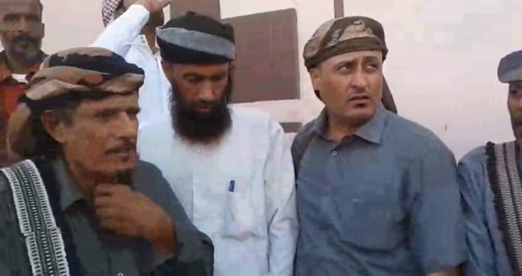 ال منصور عيظه ال مرعي بن عامر ال جابر يحتفلون بزفاف ابنهم الشباب ( سالم )بوادي بن علي شبام ال منصور عيظه ال مرعي بن عامر ال جابر يحتفلون بزفاف ابنهم الشباب ( سالم )بوادي بن علي شبام