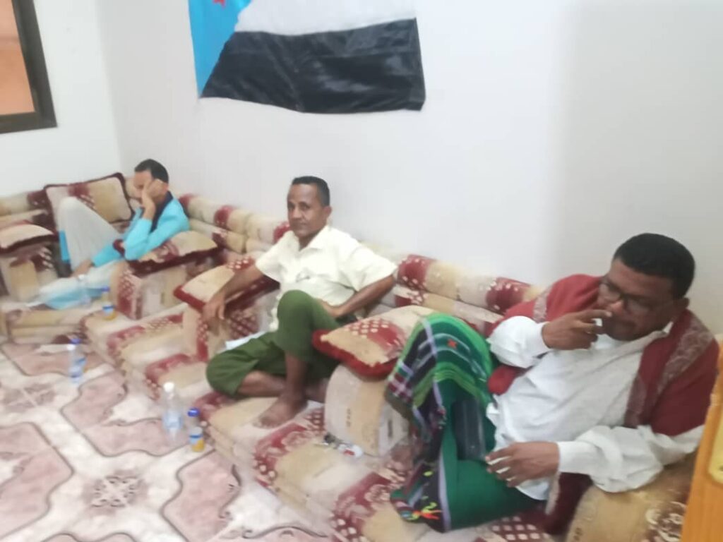 *تحالف "عماد" يعقد اجتماعه الأول ويؤكد رفضه لأي تجنيد خارج المؤسسة العسكرية الرسمية *تحالف "عماد" يعقد اجتماعه الأول ويؤكد رفضه لأي تجنيد خارج المؤسسة العسكرية الرسمية